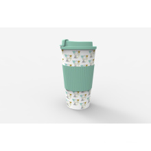 Tasse de café en plastique